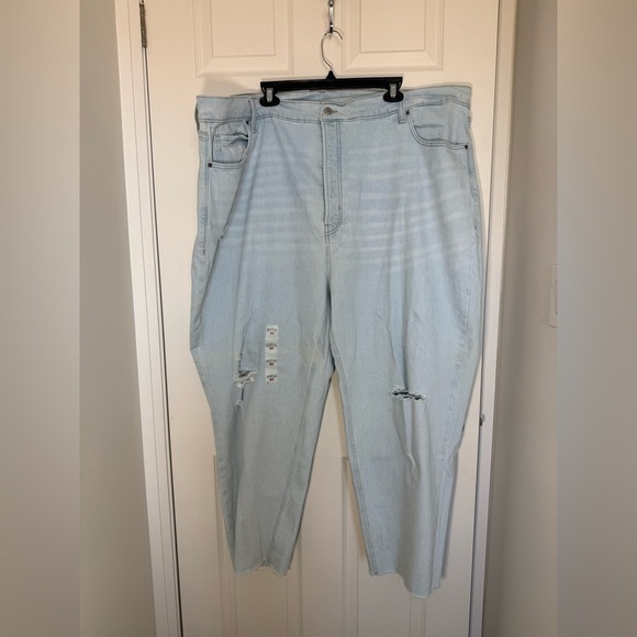 Old Navy Sky- Hi Straight High Rise Distressed secret smooth jeans- size 28 NWOT - Picture 3 of 9